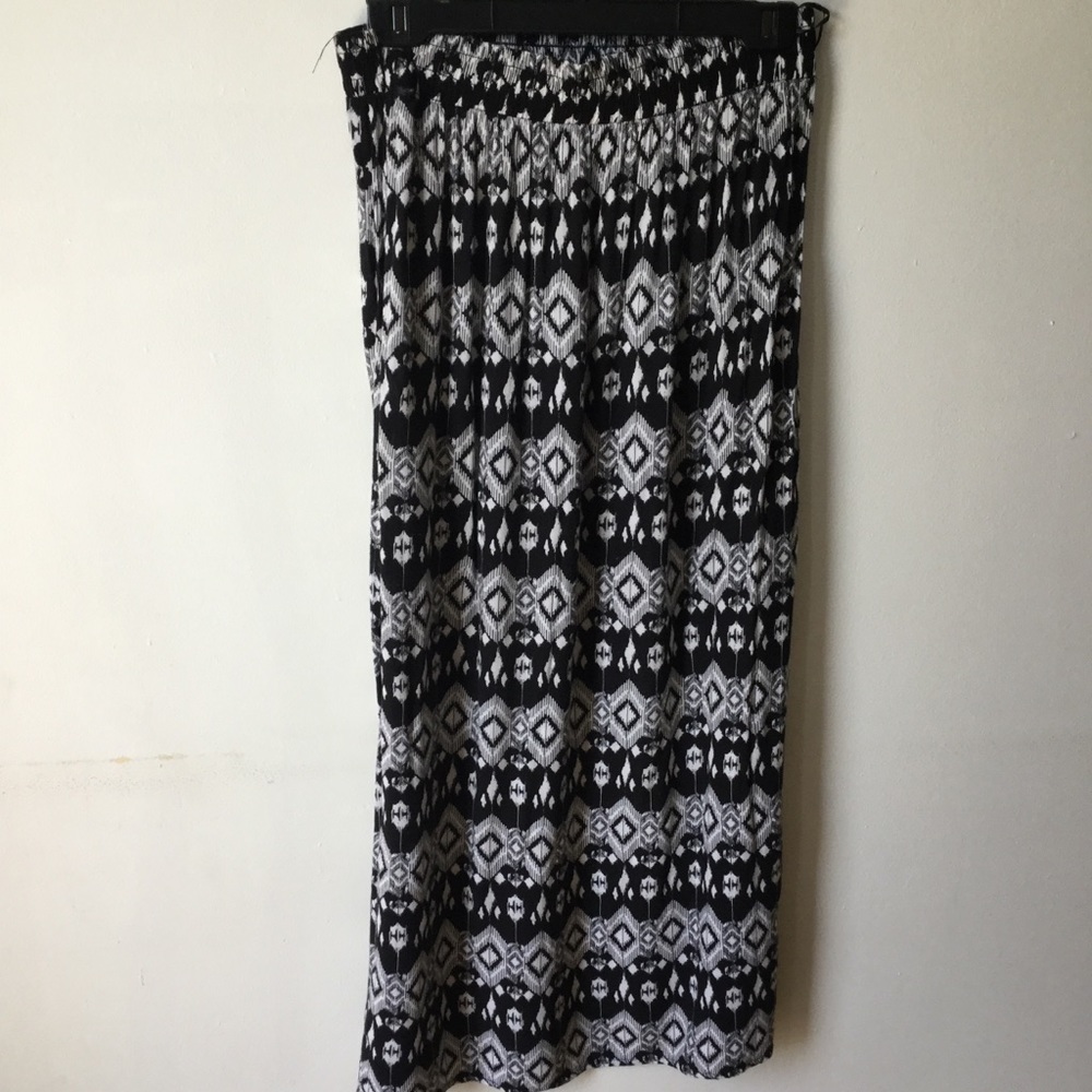 🔥2/25$🔥Maxi skirt